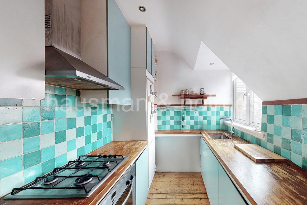 Golders Green Crescent, NW11