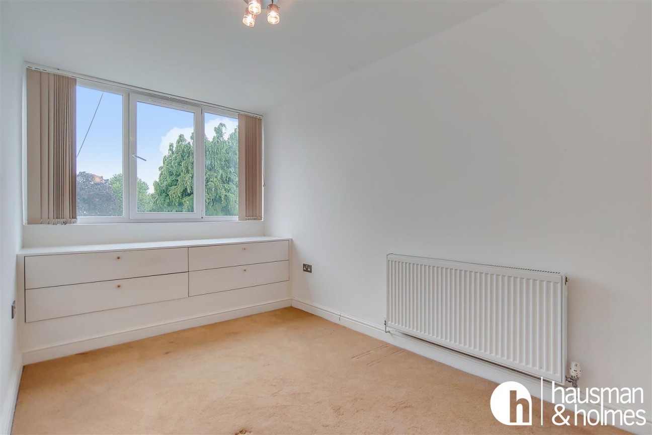 Hendon Hall Court, NW4