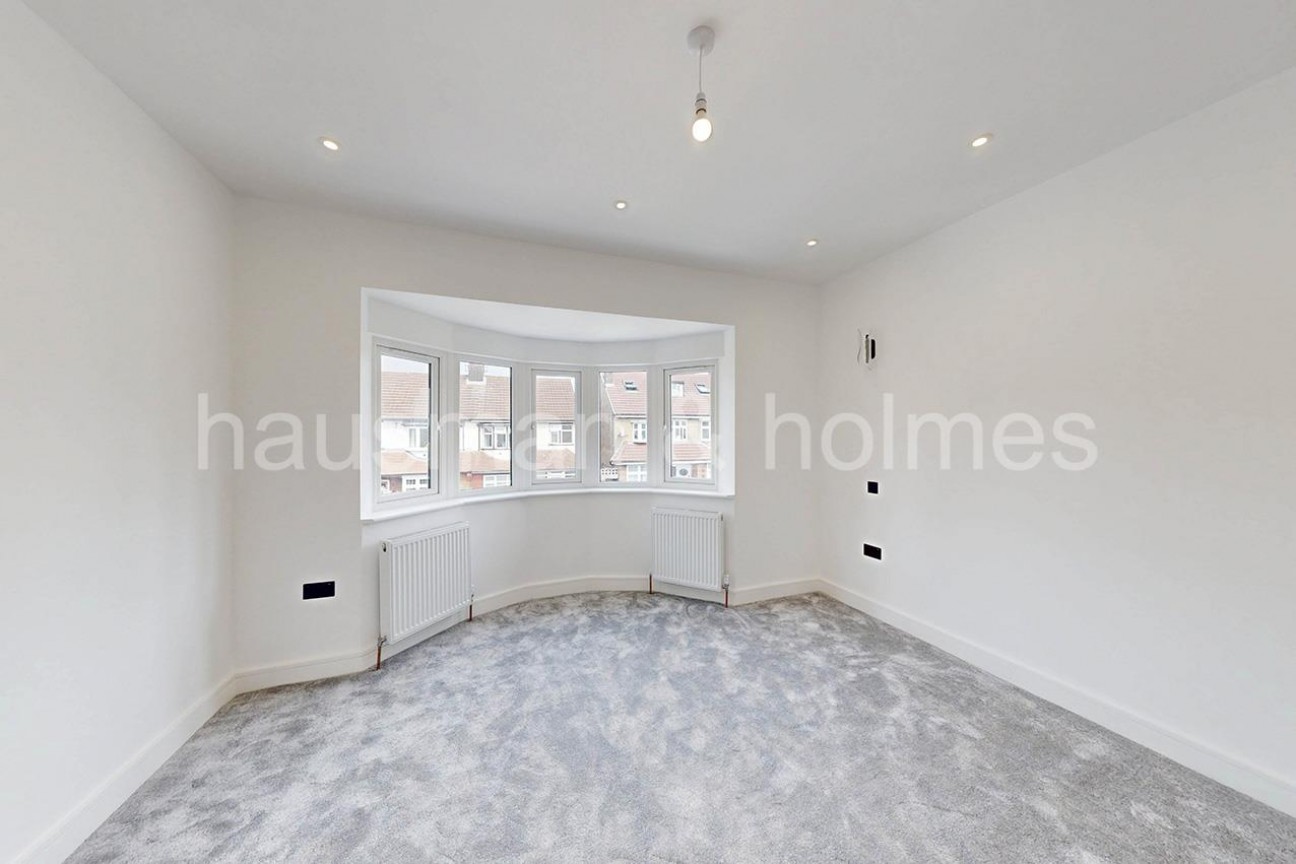 Rosemary Avenue, N3