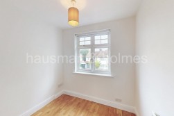 Llanvanor Road, NW2