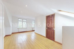 Llanvanor Road, NW2