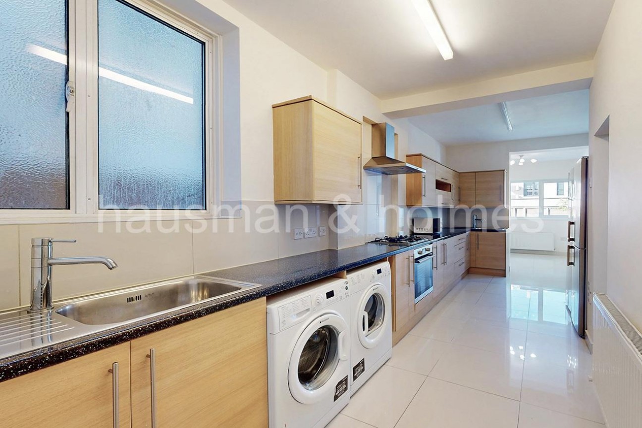 Highfield Avenue, NW11