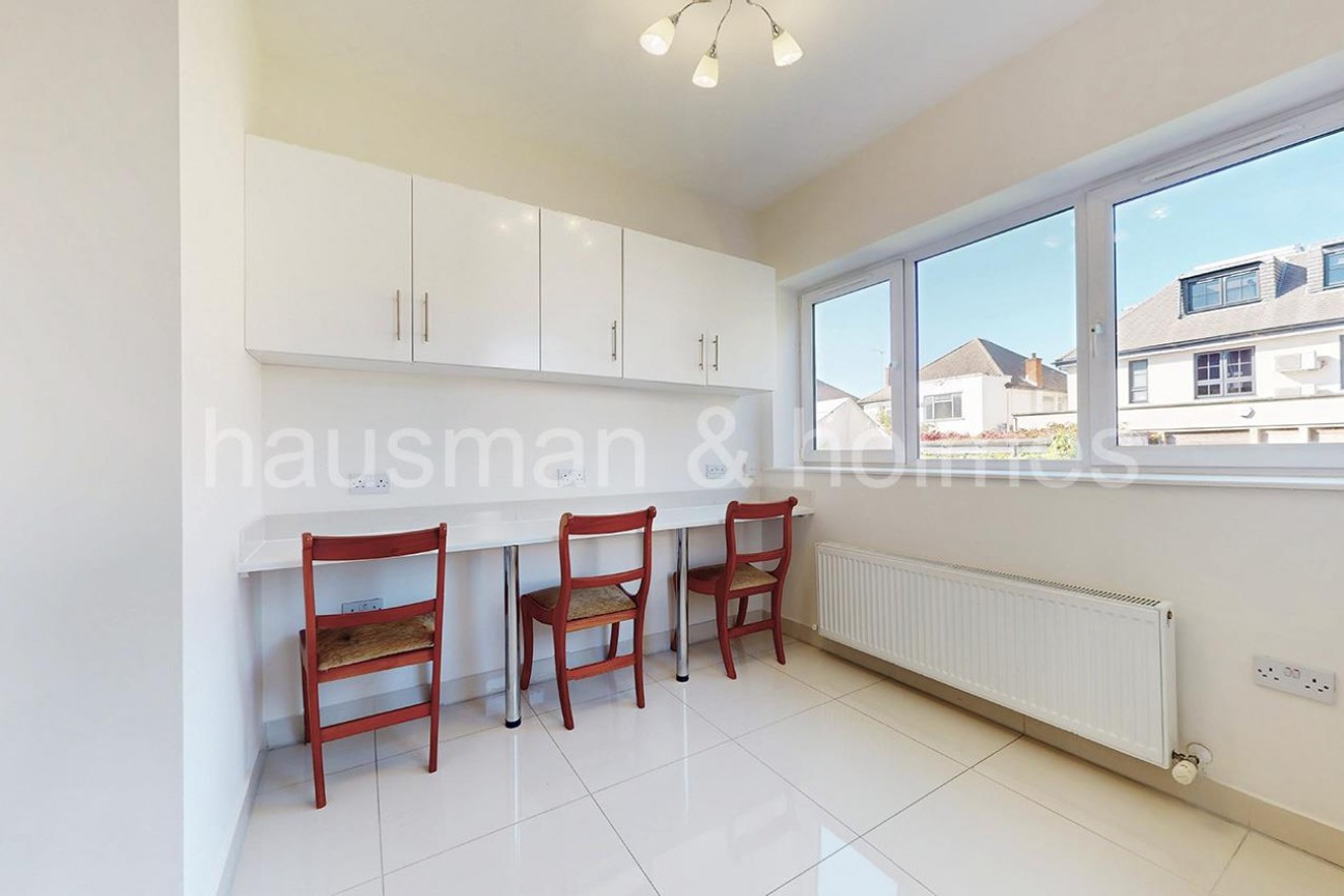 Highfield Avenue, NW11