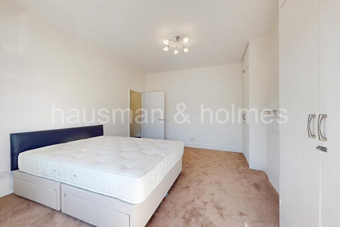 Highfield Avenue, NW11