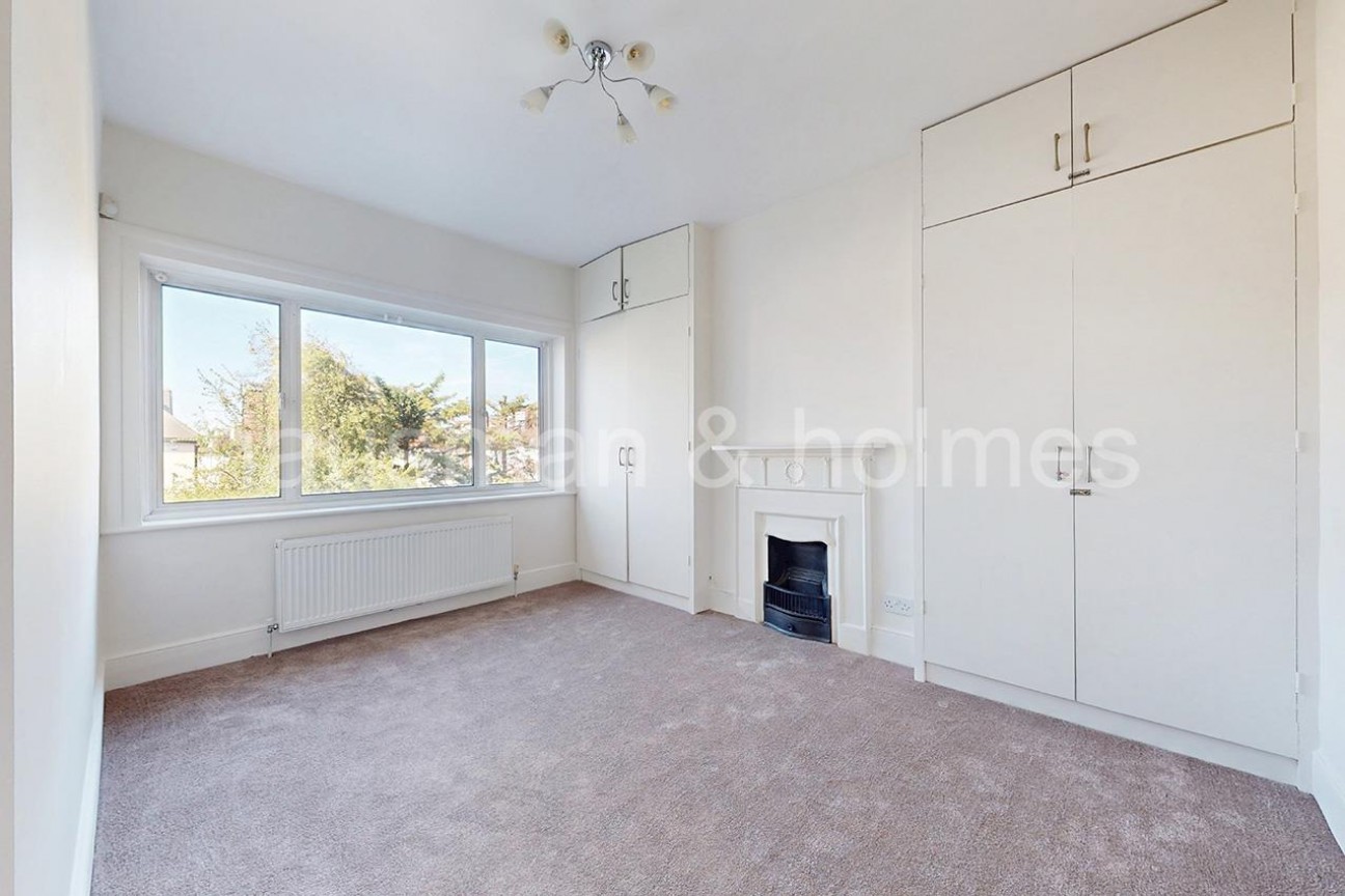 Highfield Avenue, NW11
