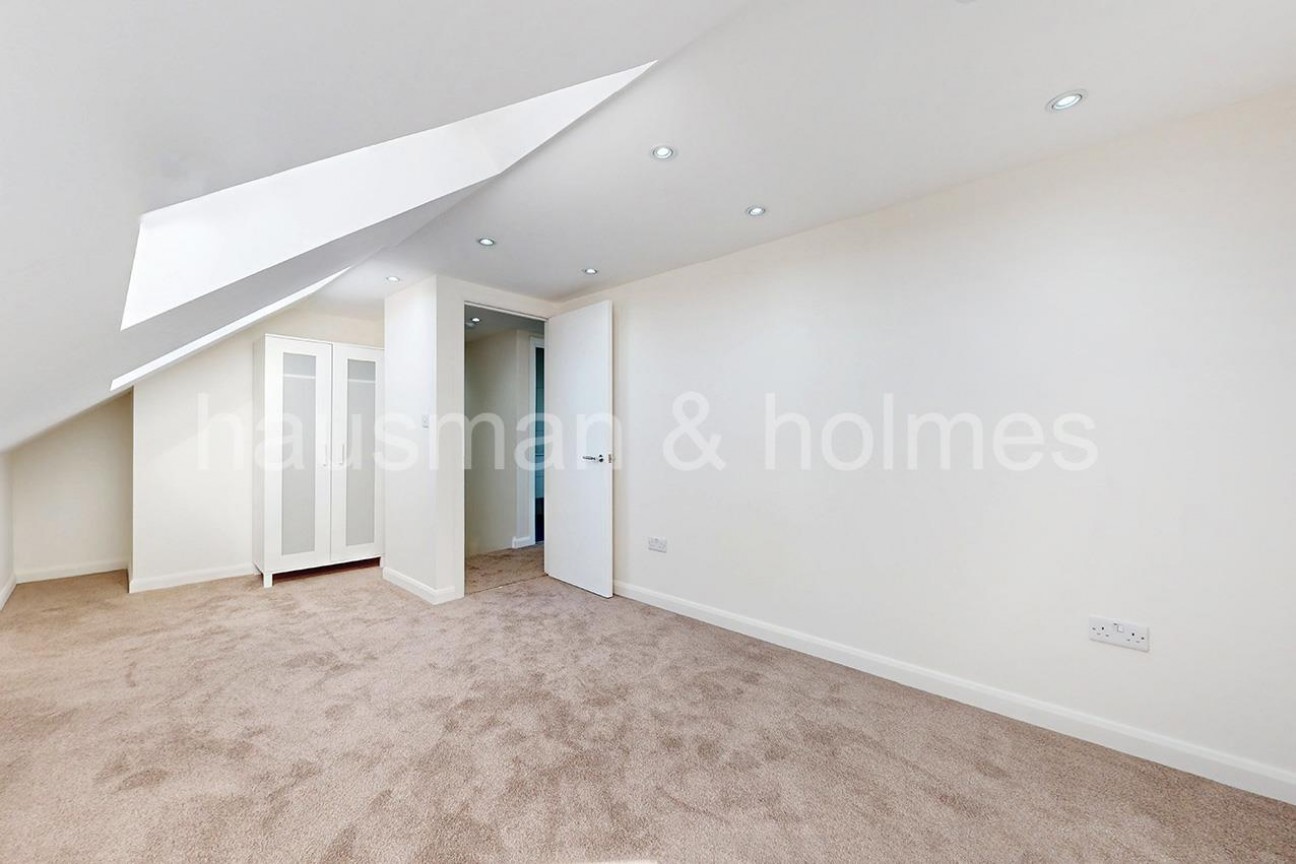 Highfield Avenue, NW11