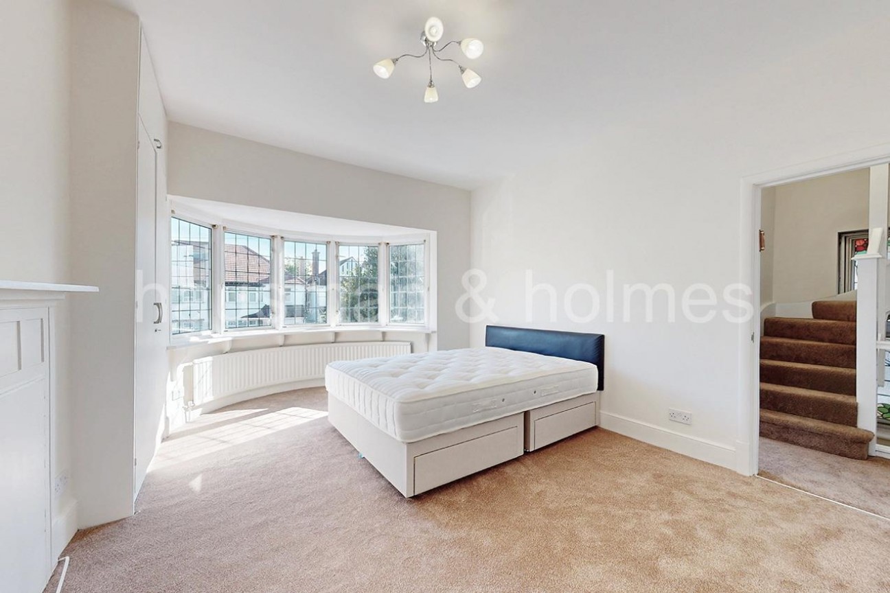 Highfield Avenue, NW11