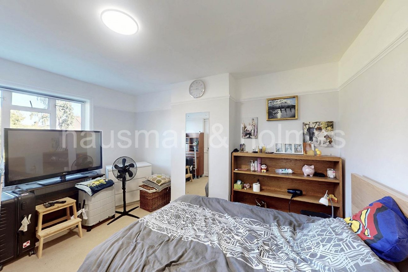 Cheviot Gardens, NW2