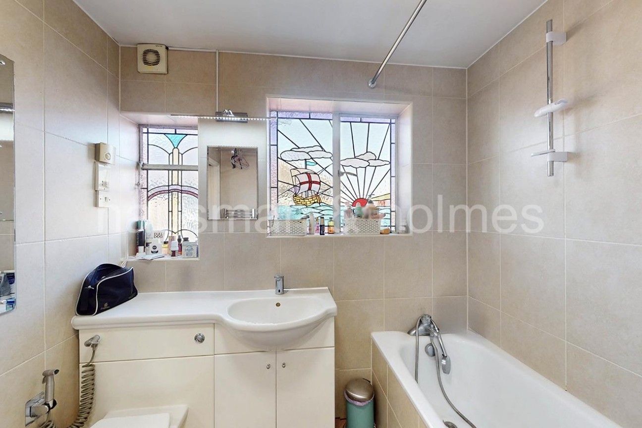 Cheviot Gardens, NW2
