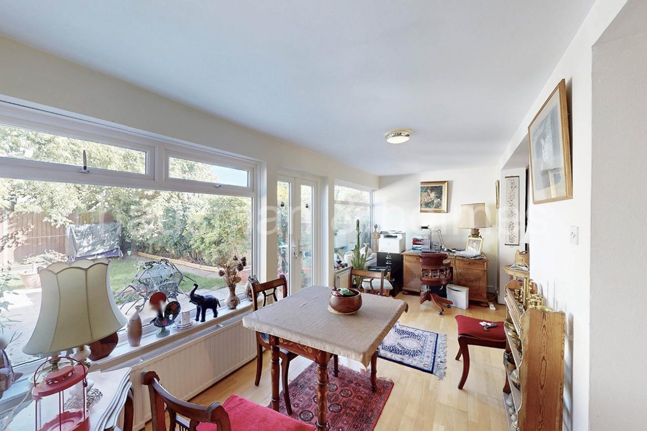 Cheviot Gardens, NW2