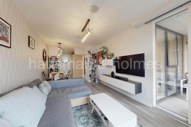 Gladstone House, N20