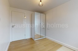 North End Road, NW11