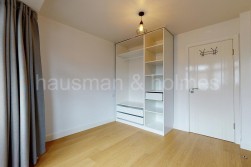 North End Road, NW11