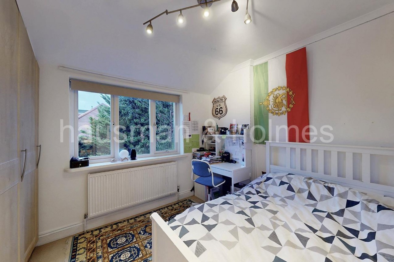 Garrick Avenue, NW11