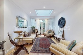 Garrick Avenue, NW11