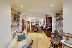 Garrick Avenue, NW11