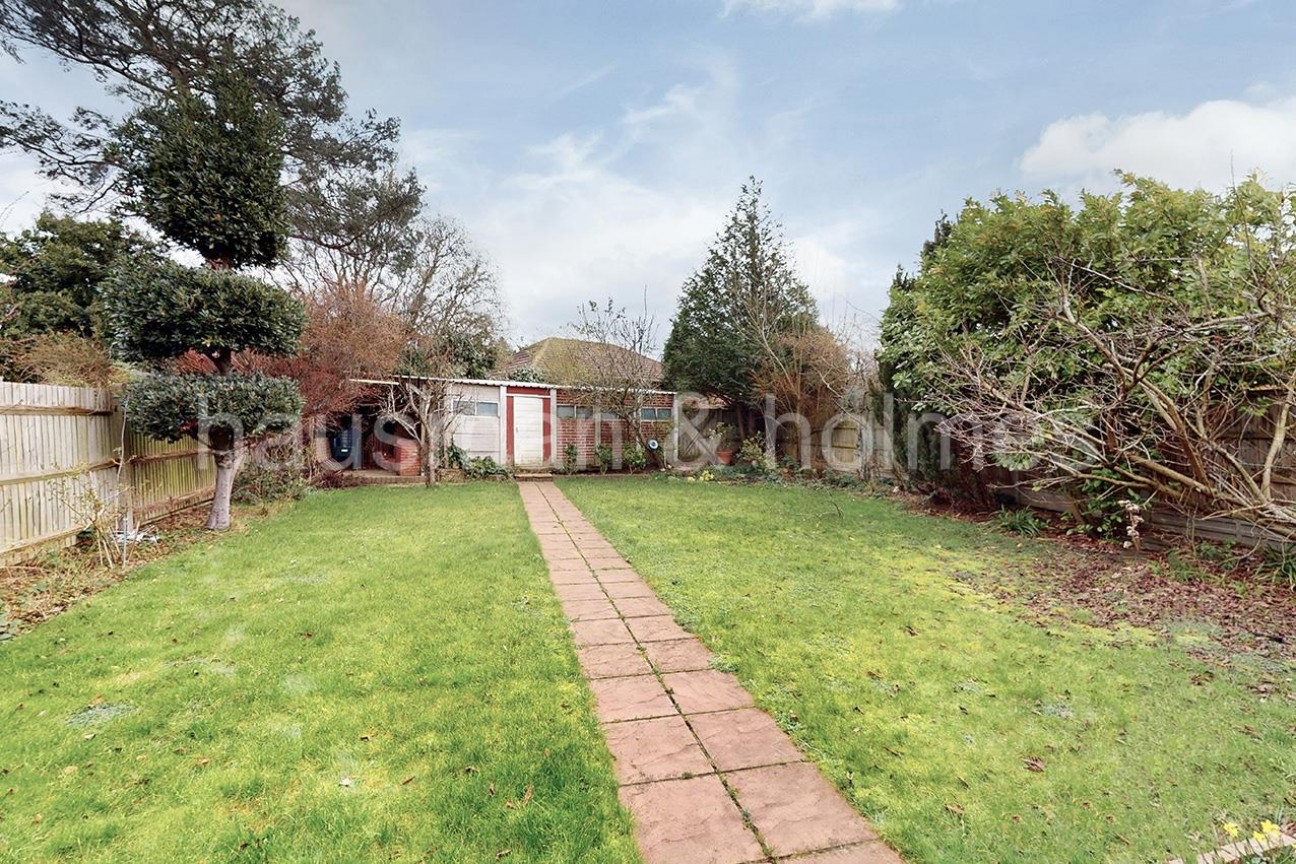 Cheviot Gardens, NW2