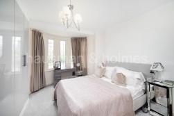 Lyttelton Road, N2