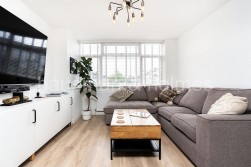 Brent Park Road, NW4