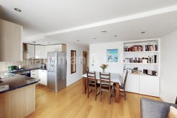 Park Road, NW4