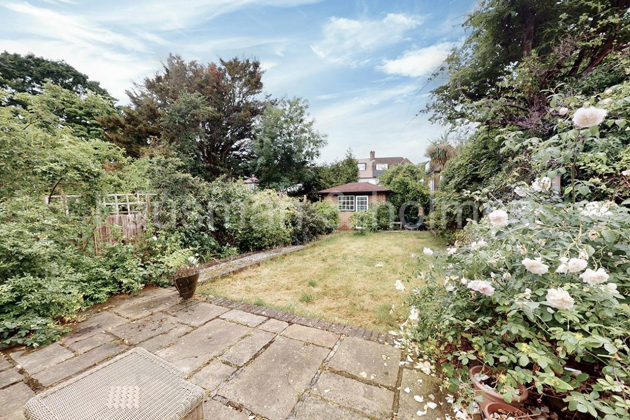 Dunstan Road, NW11