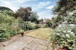Dunstan Road, NW11