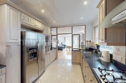 Dunstan Road, NW11