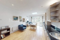 Dunstan Road, NW11