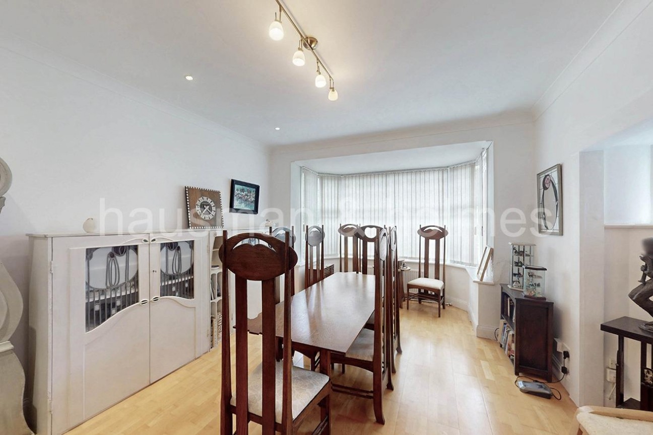 Dunstan Road, NW11