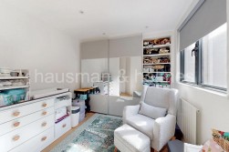 Woodstock Road, NW11