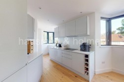 Woodstock Road, NW11