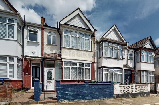 Dartmouth Road, NW4