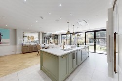 Hodford Road, NW11