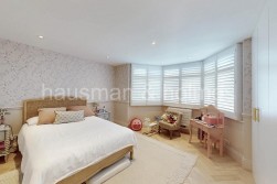 Hodford Road, NW11
