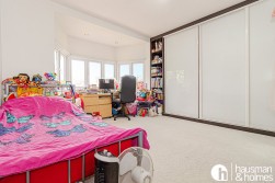 Denehurst Gardens, Hendon