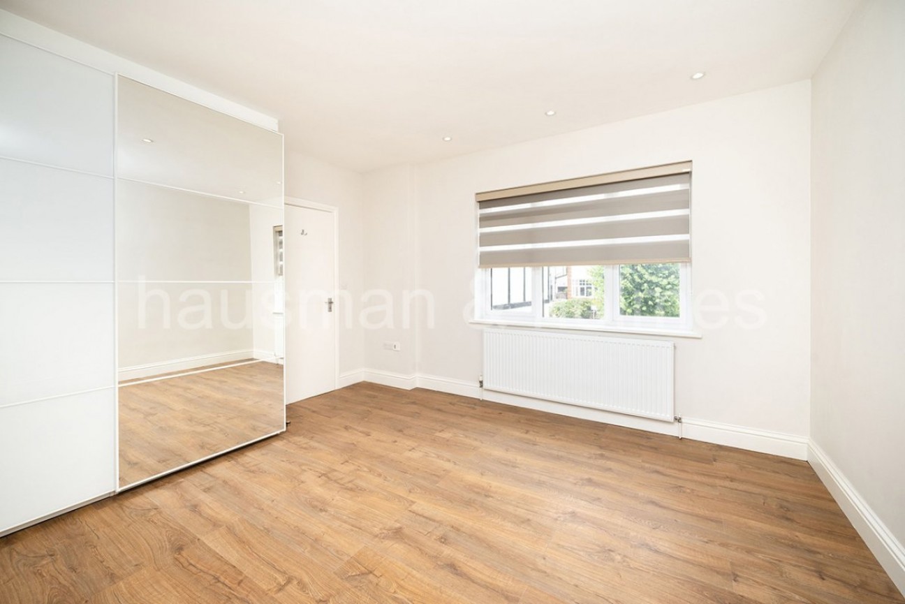 Helenslea Avenue, Golders Green