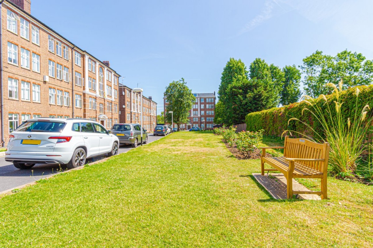Eagle Lodge, Golders Green