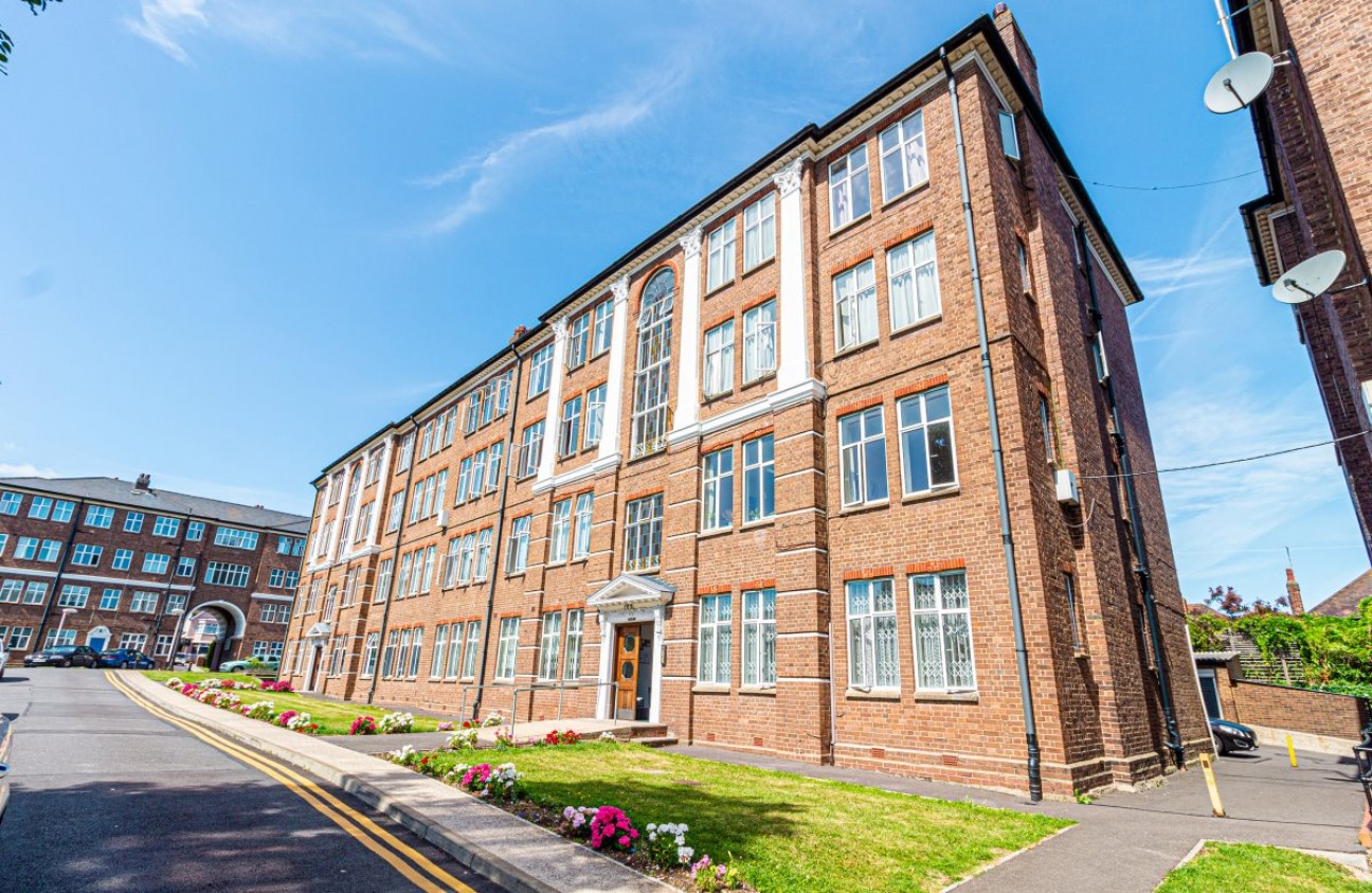 Eagle Lodge, Golders Green
