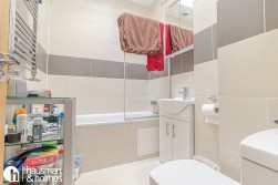 Finchley Road, Golders Green