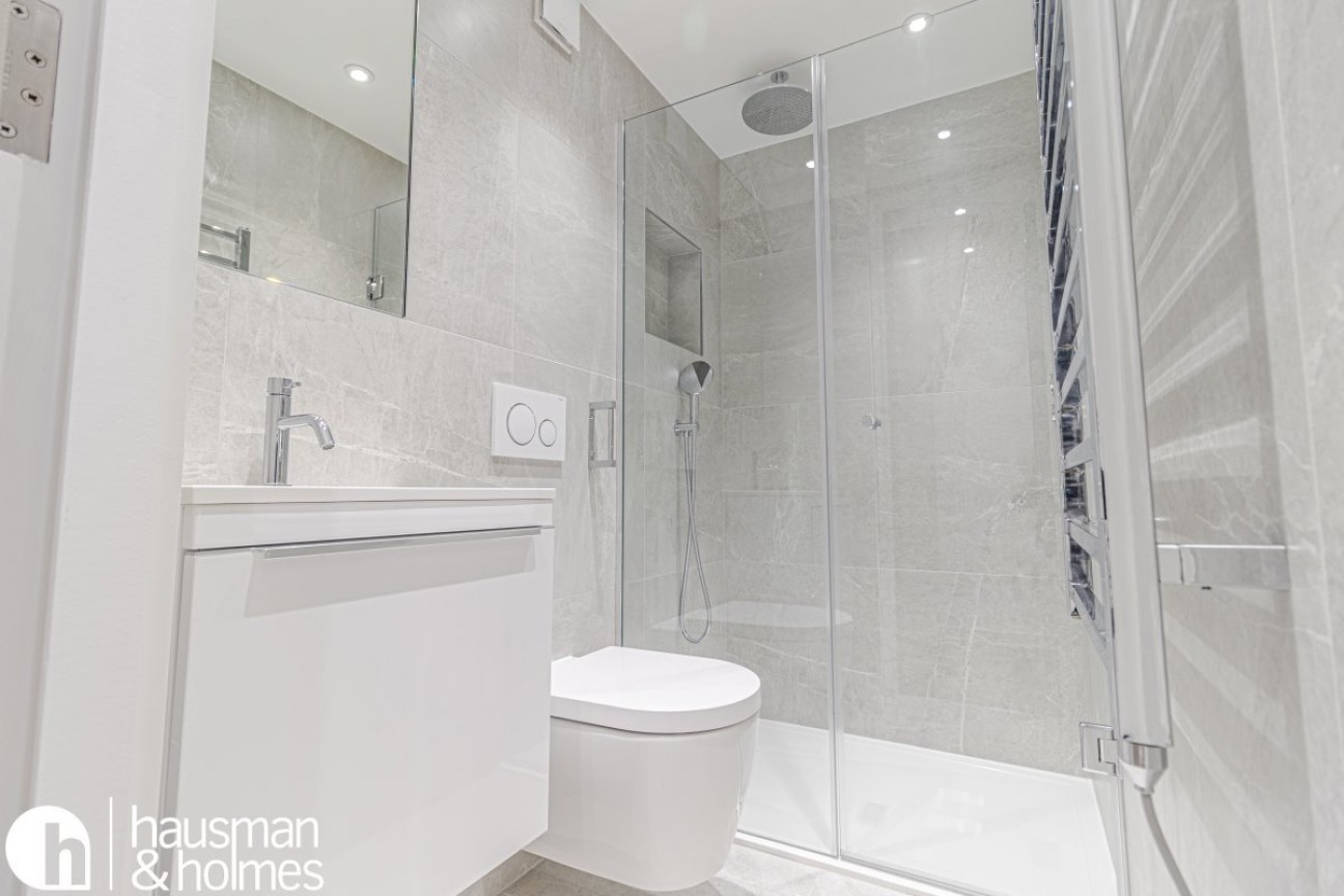 Accommodation Road, Golders Green