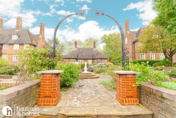 Heathcroft, Hampstead Garden Suburb