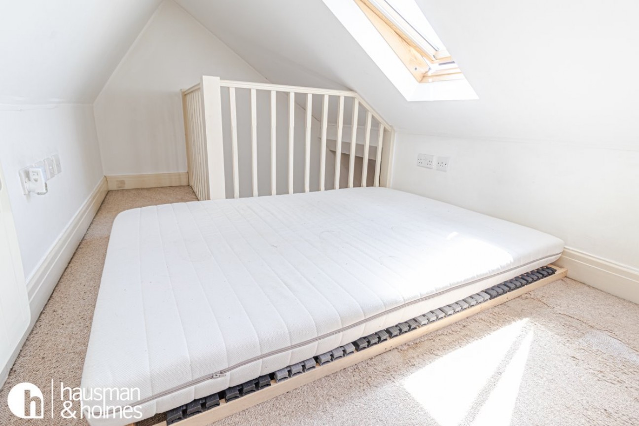 Golders Green Road, Golders Green