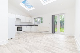 Gainsborough Gardens, Golders Green