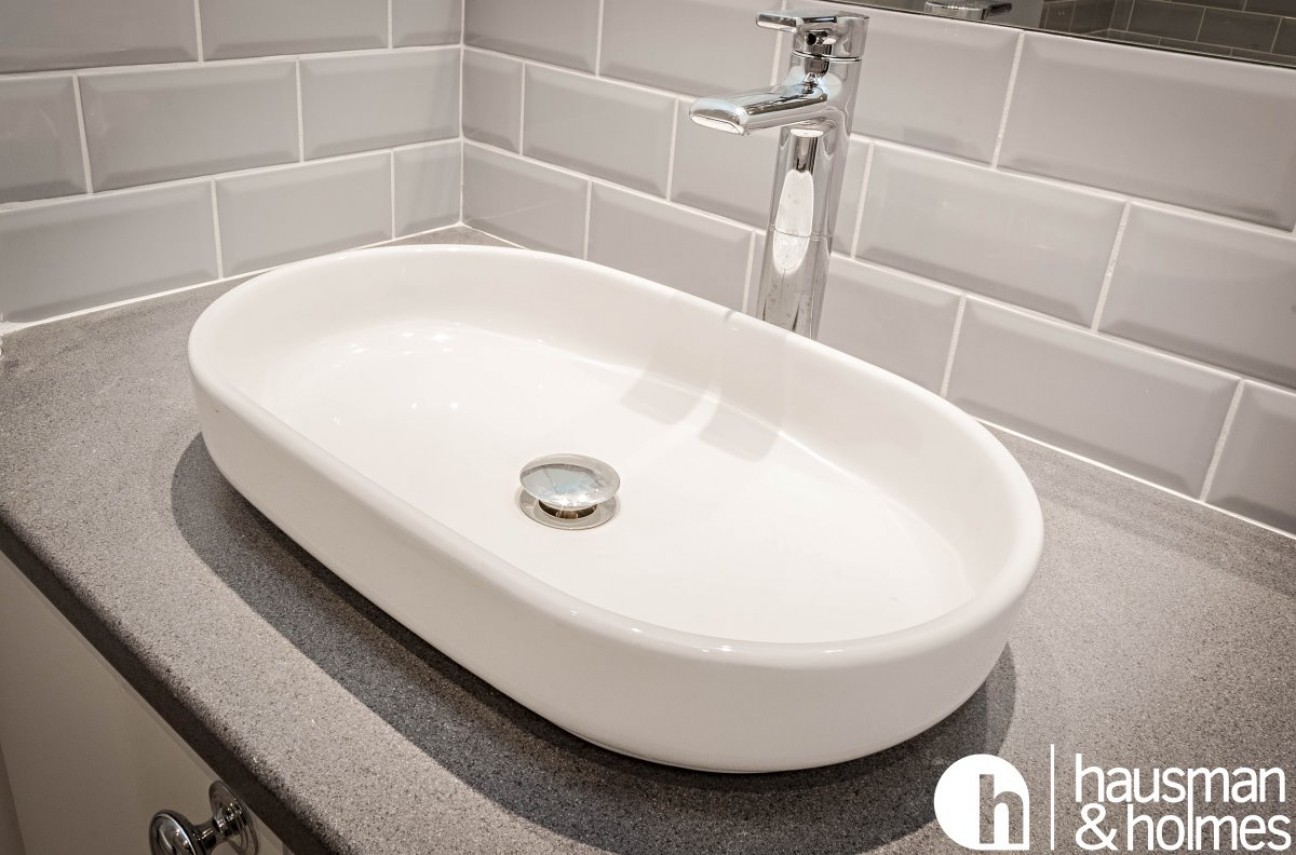 Gainsborough Gardens, Golders Green