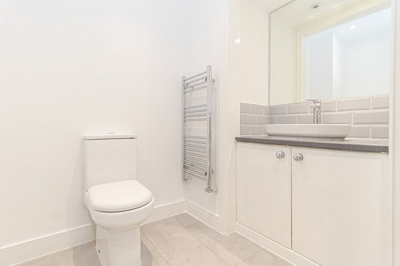 Gainsborough Gardens, Golders Green