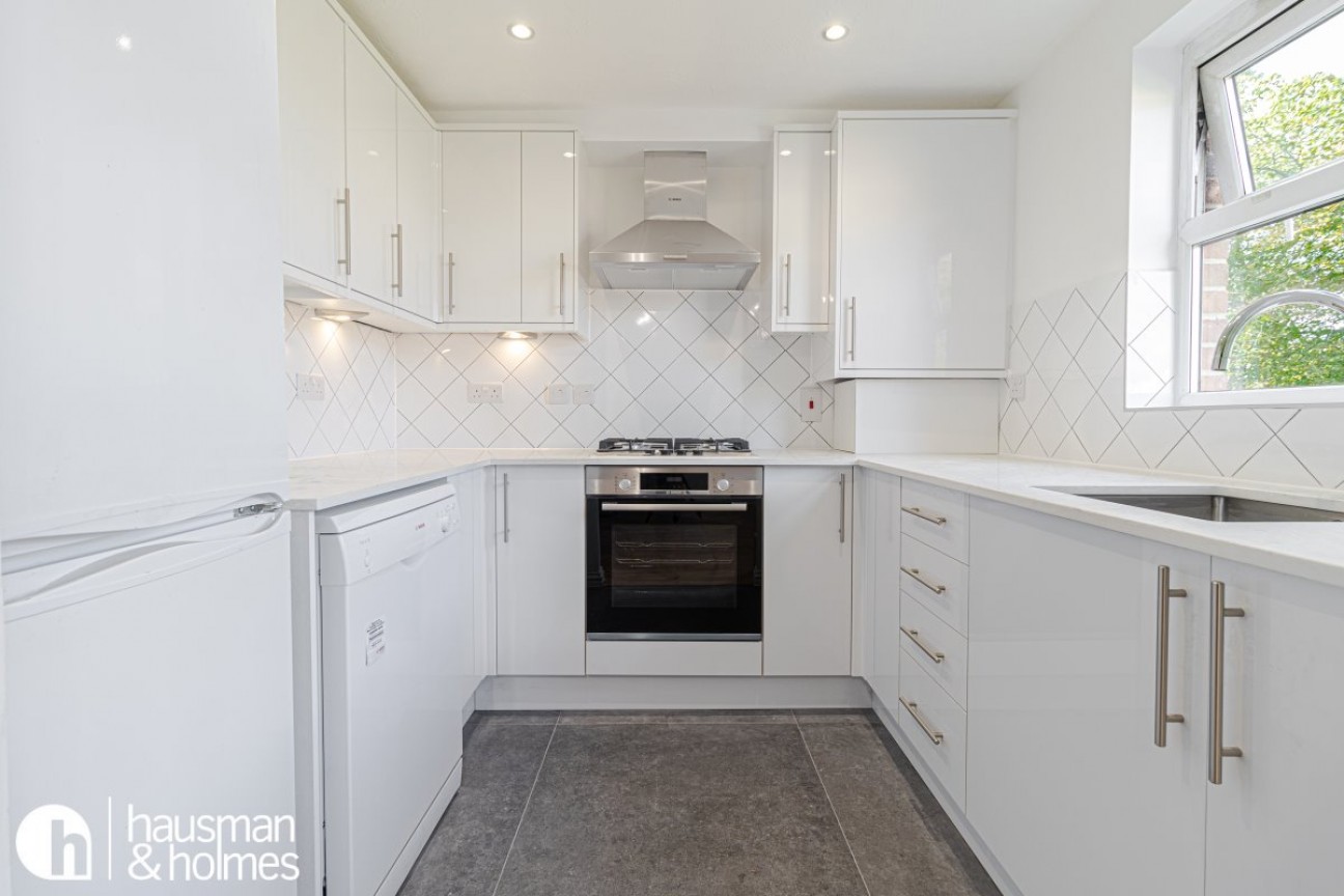 Lincoln Court, Hendon