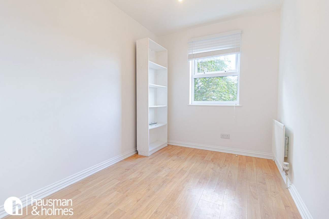 Lincoln Court, Hendon