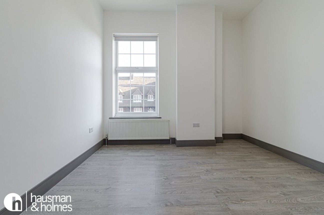 Temple Fortune Mansions, Temple Fortune