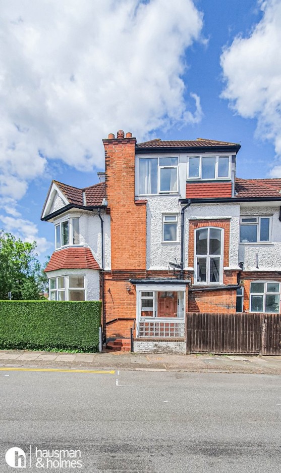 Garrick Avenue, Golders Green