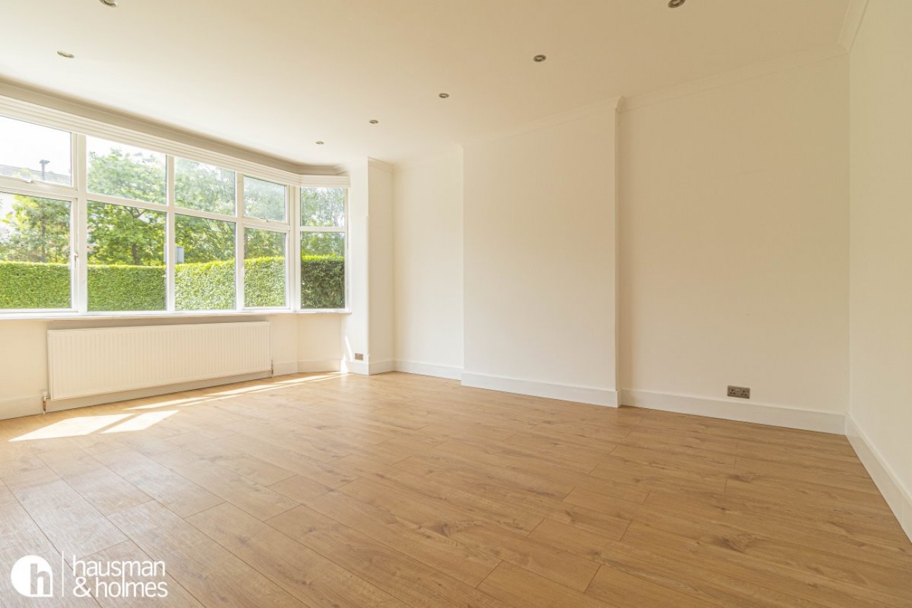 Garrick Avenue, Golders Green